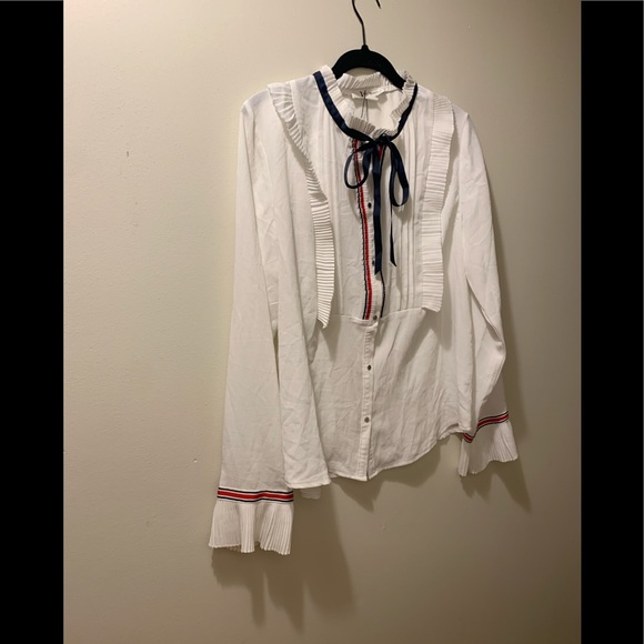 Fashion Nova Nylon Apparel Shirt - Picture 1 of 5